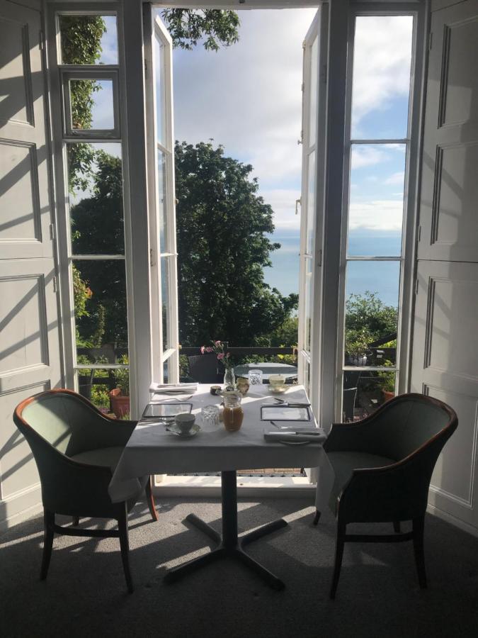 Seawood House Boutique Hotel Lynton Esterno foto