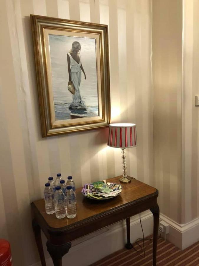 Seawood House Boutique Hotel Lynton Esterno foto