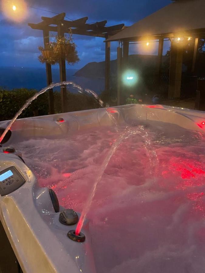 Seawood House Boutique Hotel Lynton Esterno foto