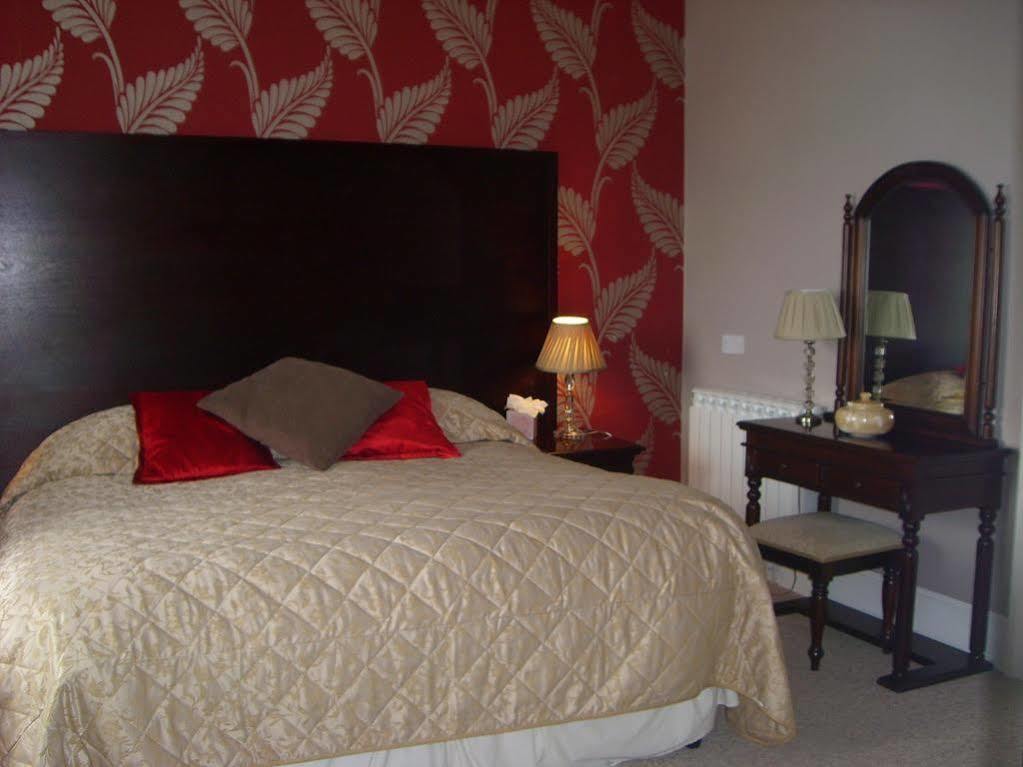 Seawood House Boutique Hotel Lynton Esterno foto